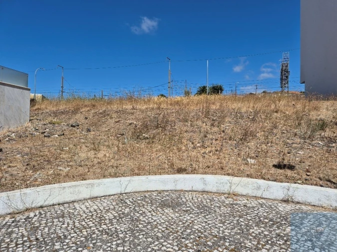 Terreno para Venda em Venteira Foto 15