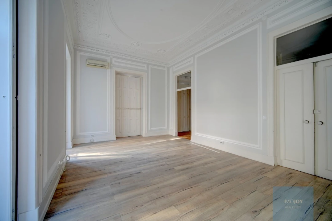 Escritório para Arrendamento em Santo António Foto 7