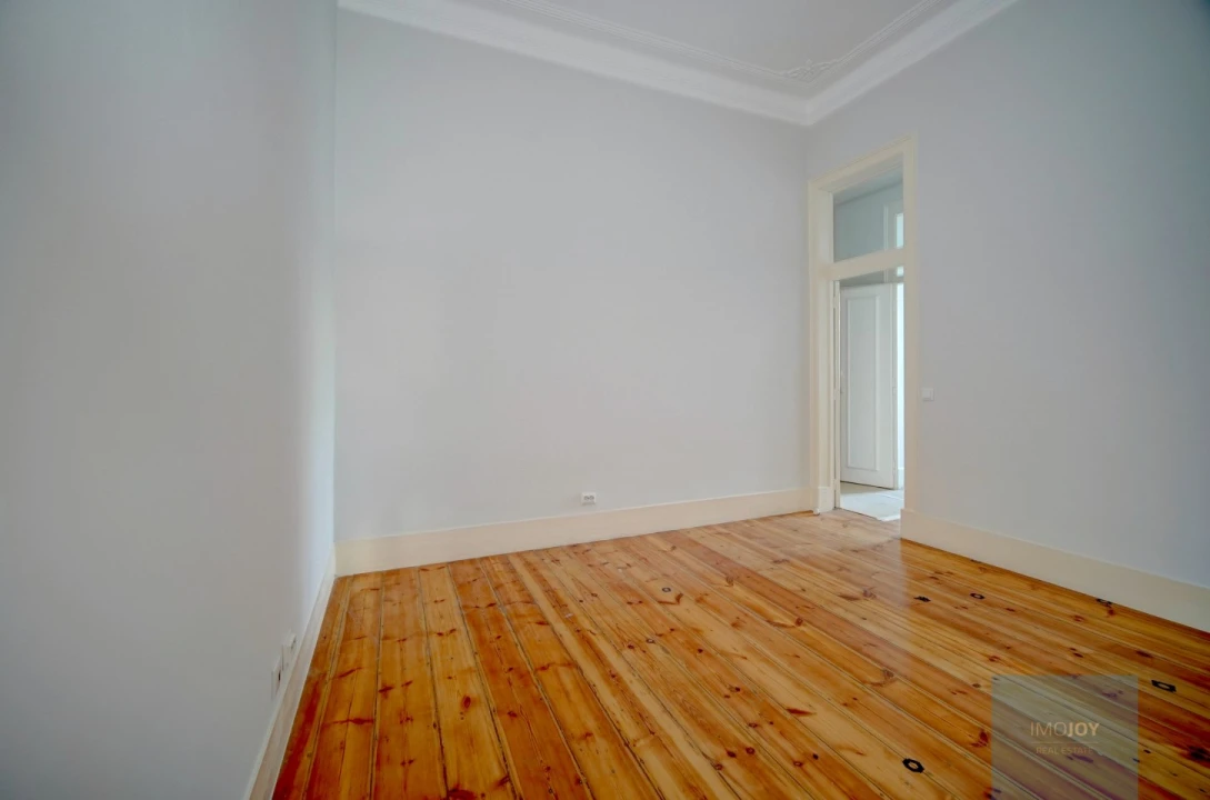 Escritório para Arrendamento em Santo António Foto 14