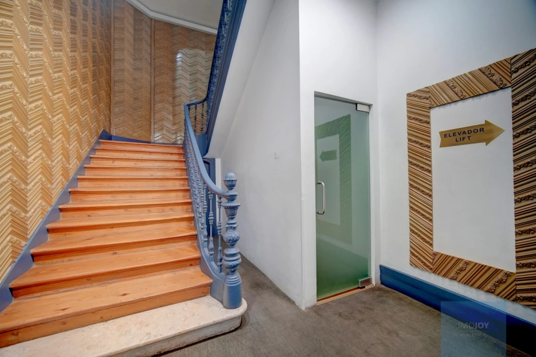 Escritório para Arrendamento em Santo António Foto 21