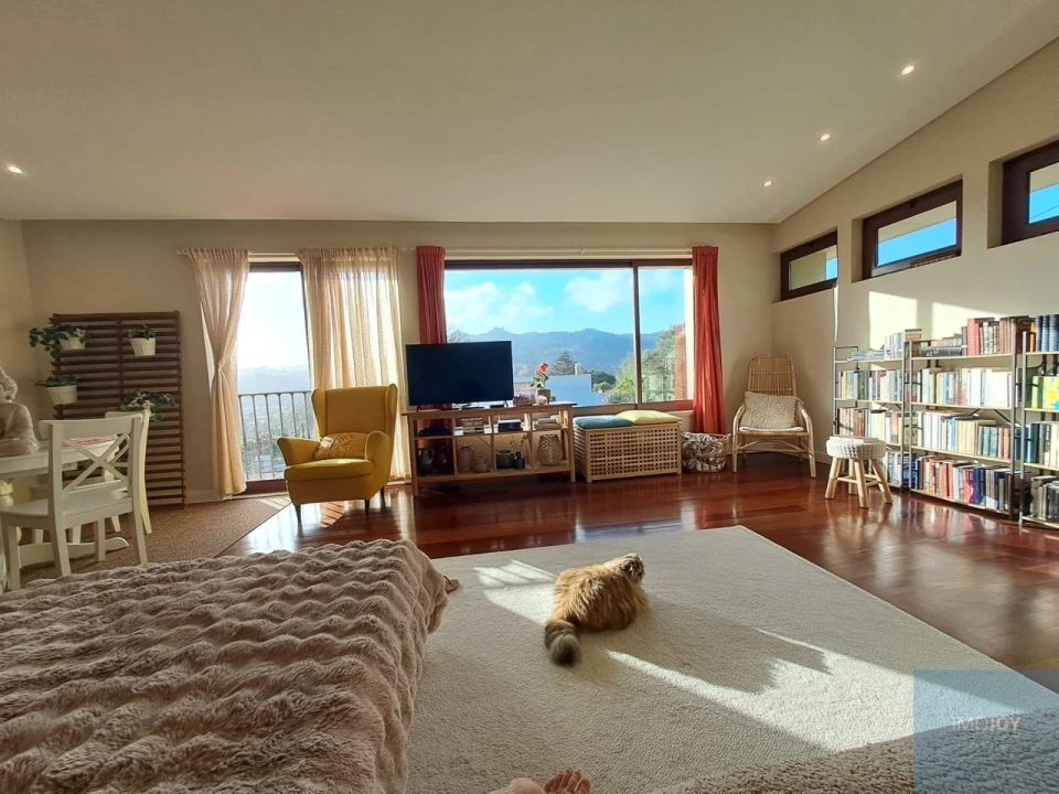 Moradia T5 para Venda em Santa Maria e São Miguel, São Martinho, São Pedro Penaferrim Foto 16