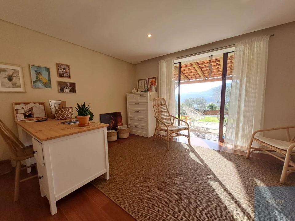 Moradia T5 para Venda em Santa Maria e São Miguel, São Martinho, São Pedro Penaferrim Foto 26