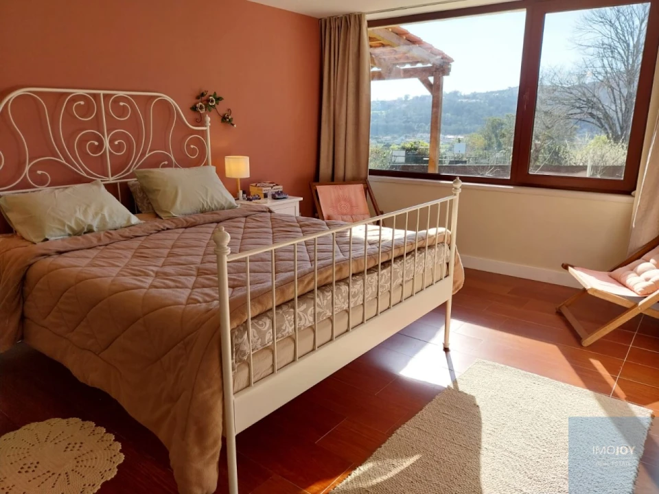 Moradia T5 para Venda em Santa Maria e São Miguel, São Martinho, São Pedro Penaferrim Foto 31