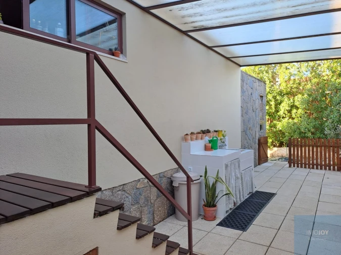 Moradia T5 para Venda em Santa Maria e São Miguel, São Martinho, São Pedro Penaferrim Foto 45