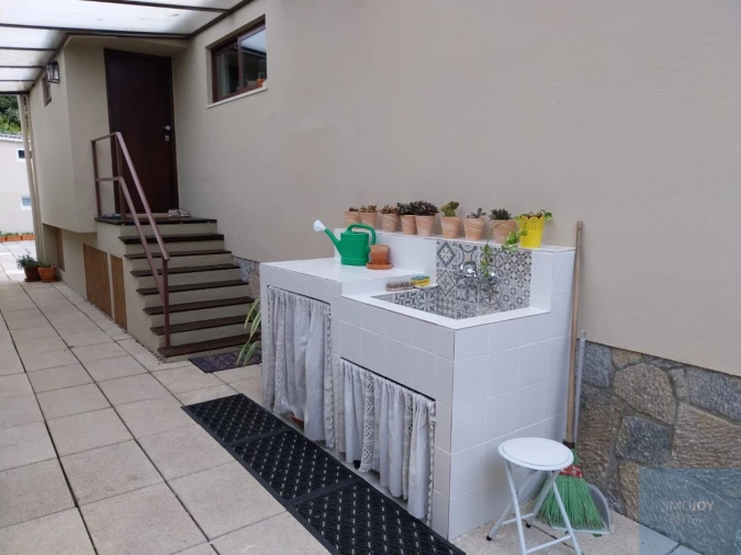 Moradia T5 para Venda em Santa Maria e São Miguel, São Martinho, São Pedro Penaferrim Foto 46