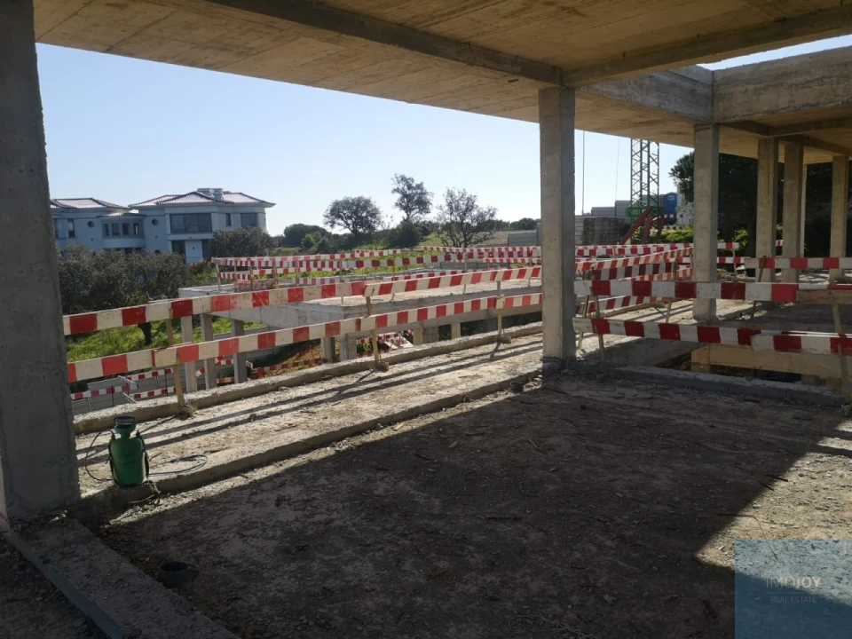 Moradia T5 para Venda em Vila Nova de Cacela Foto 8