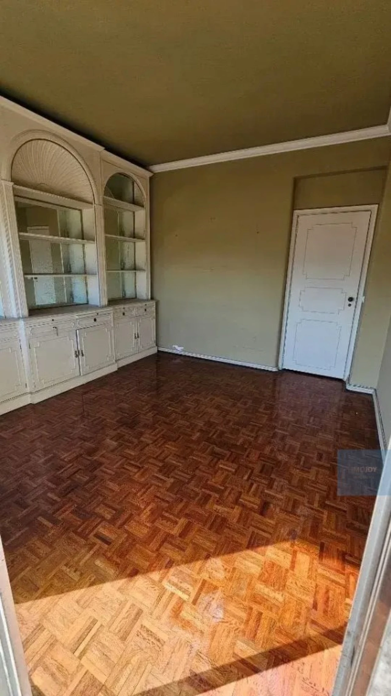 Apartamento T6 para Venda em Alvalade Foto 9
