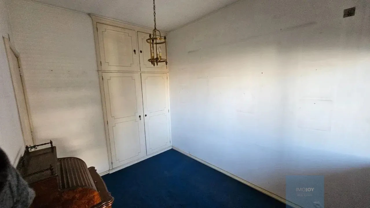Apartamento T6 para Venda em Alvalade Foto 19