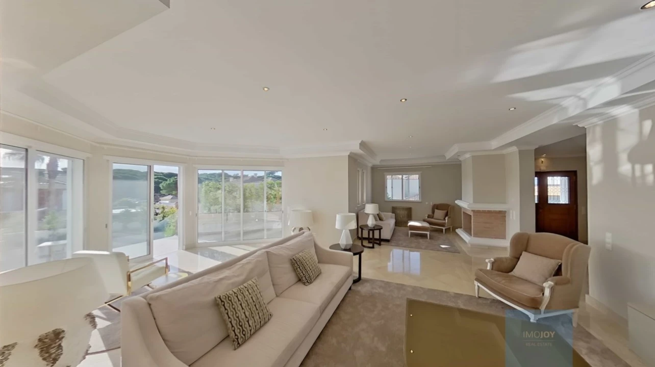 Moradia T5 para Venda em Almancil Foto 3