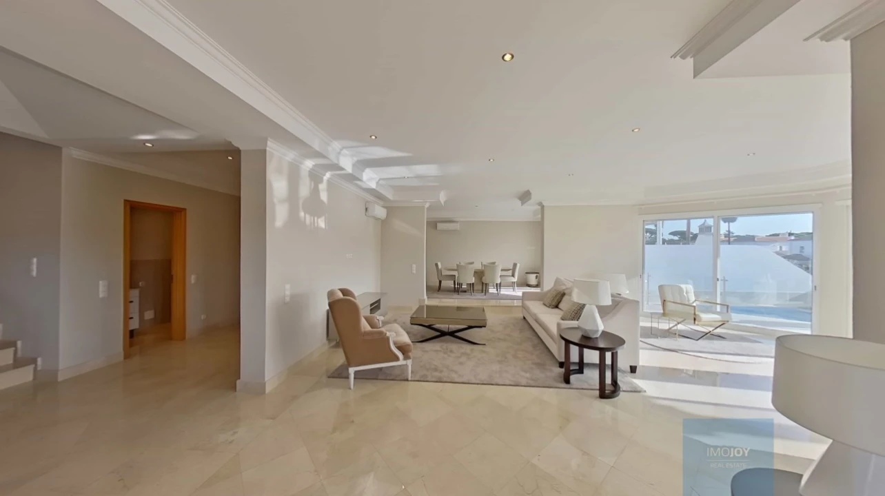 Moradia T5 para Venda em Almancil Foto 5