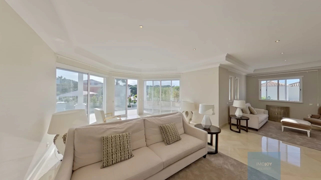 Moradia T5 para Venda em Almancil Foto 8