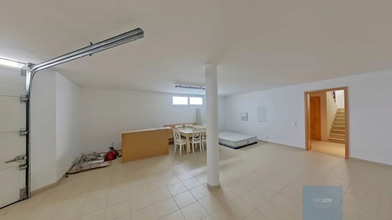 Moradia T5 para Venda em Almancil Foto 59