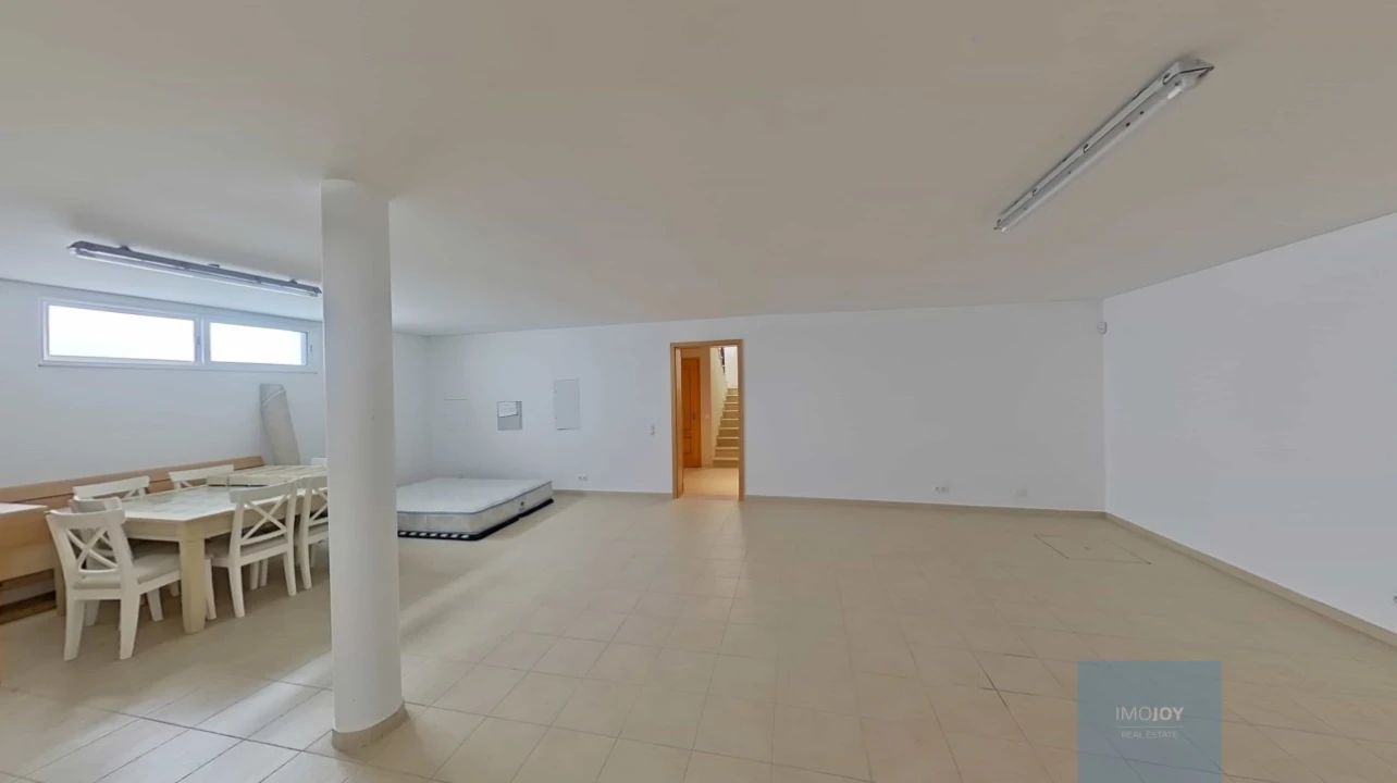 Moradia T5 para Venda em Almancil Foto 62