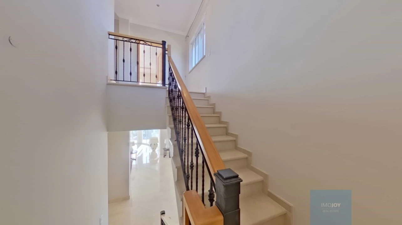 Moradia T5 para Venda em Almancil Foto 65