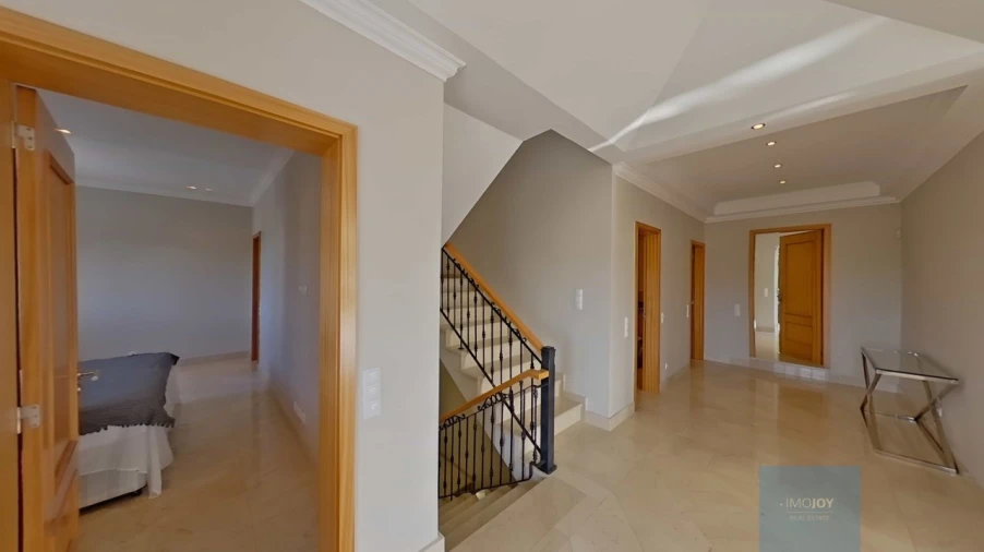 Moradia T5 para Venda em Almancil Foto 27