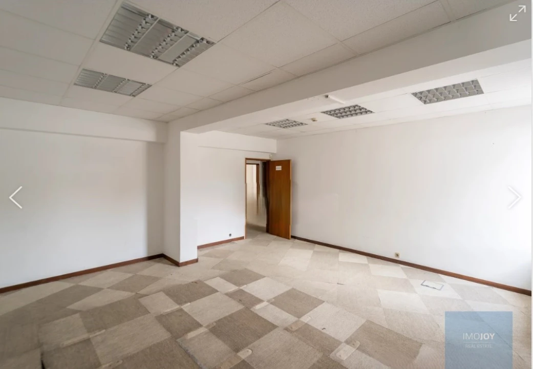 Escritório para Venda em Avenidas Novas Foto 33