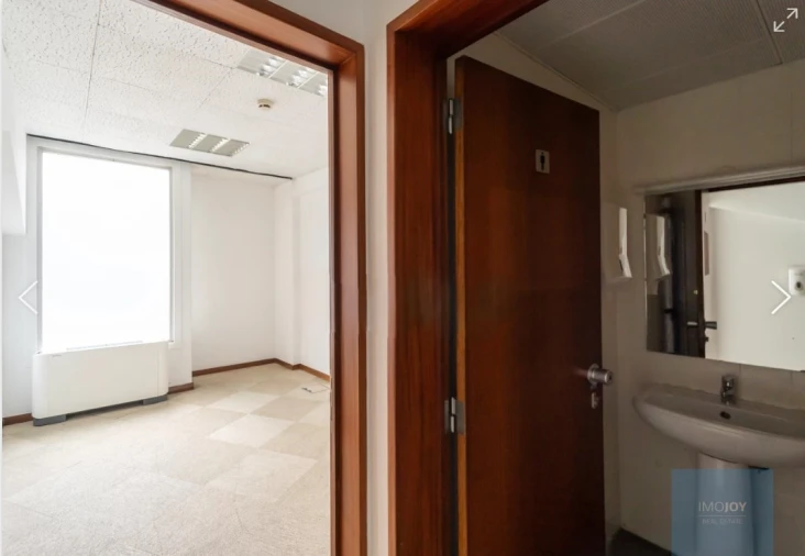 Escritório para Venda em Avenidas Novas Foto 28