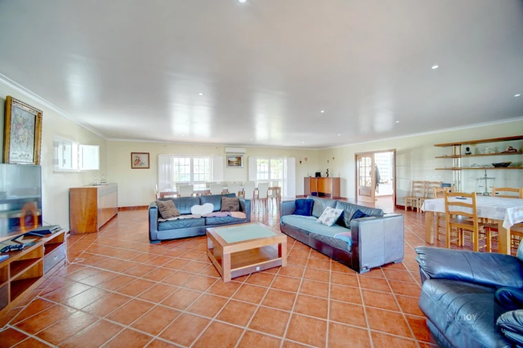 Moradia T7 para Venda em Atalaia e Alto Estanqueiro-Jardia Foto 6