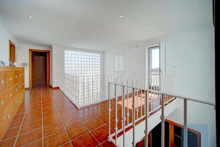 Moradia T7 para Venda em Atalaia e Alto Estanqueiro-Jardia Foto 30