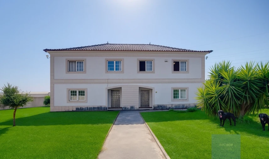 Moradia T7 para Venda em Atalaia e Alto Estanqueiro-Jardia Foto 1