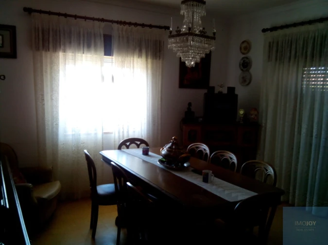 Moradia T3 para Venda em Odivelas Foto 6