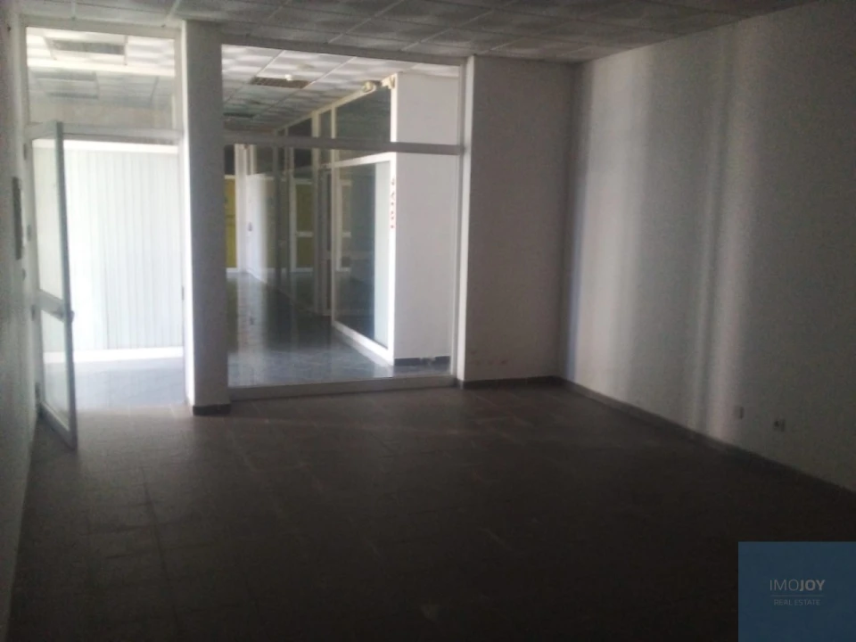 Loja para Venda em Samouco Foto 9