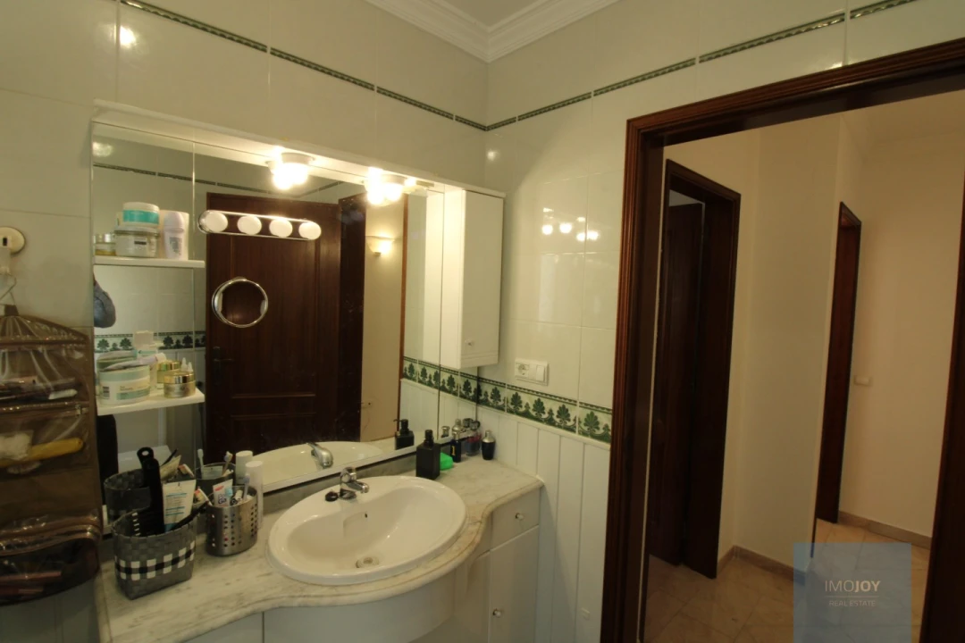 Apartamento T2 para Venda em Albufeira e Olhos de Água Foto 28