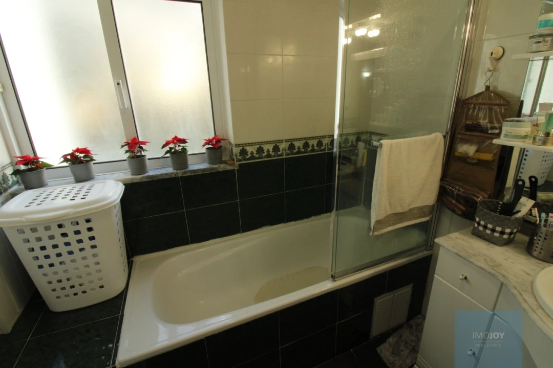 Apartamento T2 para Venda em Albufeira e Olhos de Água Foto 30