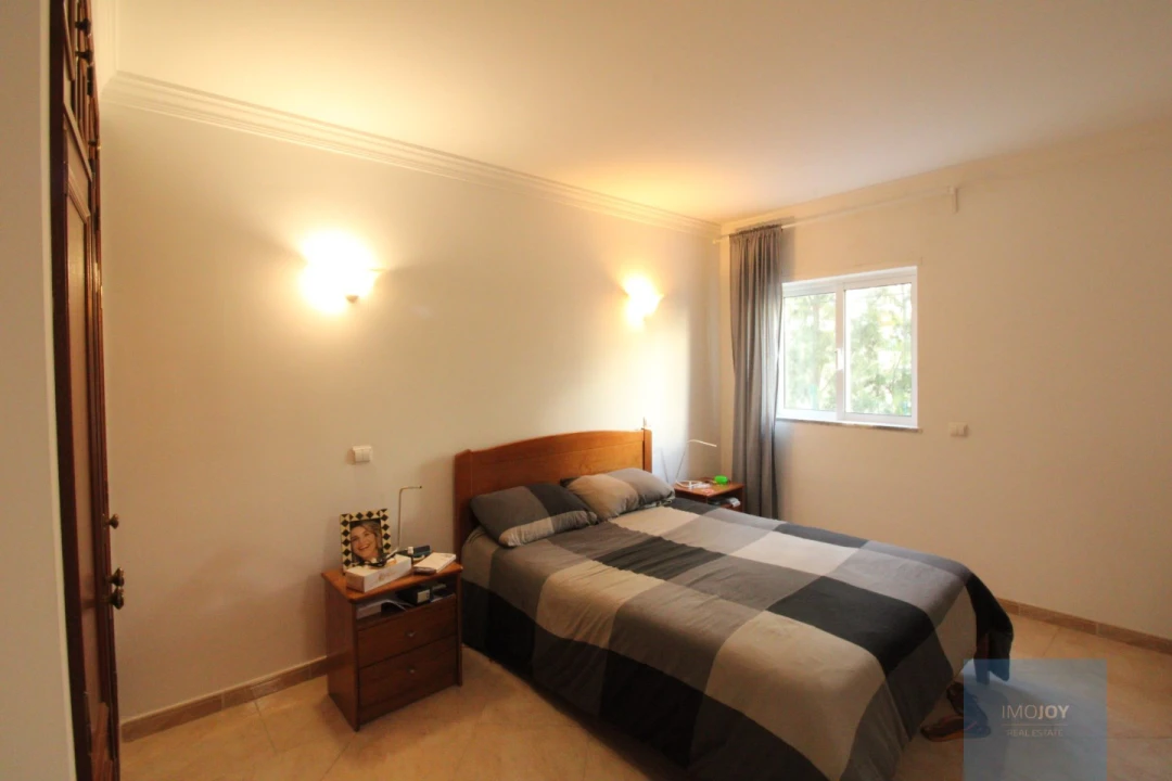 Apartamento T2 para Venda em Albufeira e Olhos de Água Foto 18