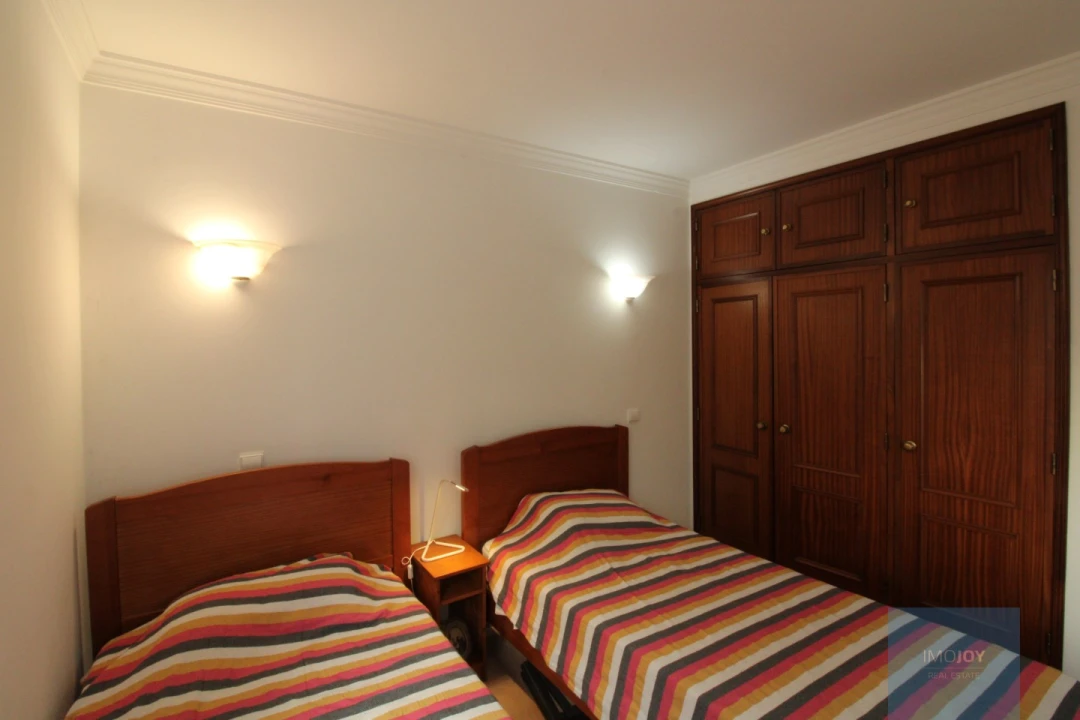 Apartamento T2 para Venda em Albufeira e Olhos de Água Foto 25