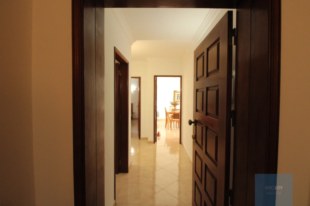 Apartamento T2 para Venda em Albufeira e Olhos de Água Foto 14