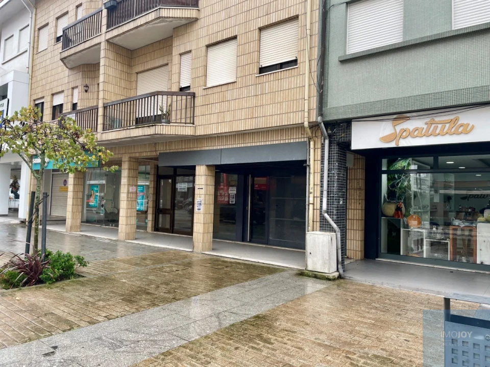 Loja para Venda em Paços de Ferreira Foto 18