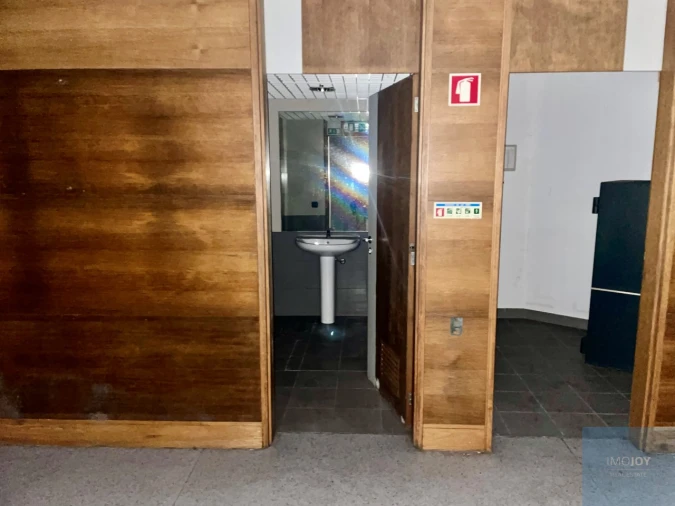 Loja para Venda em Paços de Ferreira Foto 15