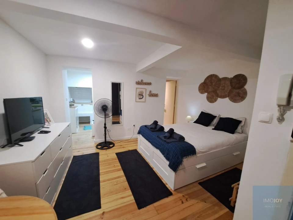 Apartamento para Venda em Santa Maria Maior Foto 2