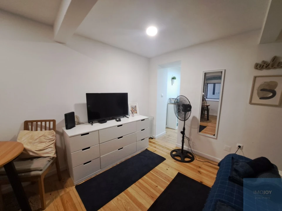 Apartamento para Venda em Santa Maria Maior Foto 5