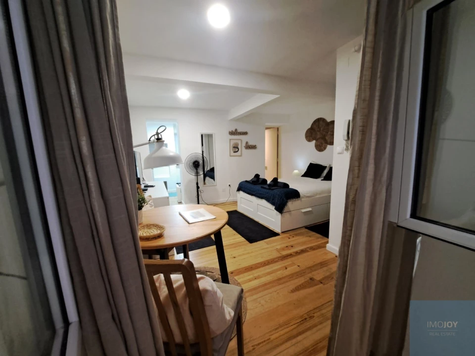 Apartamento para Venda em Santa Maria Maior Foto 8