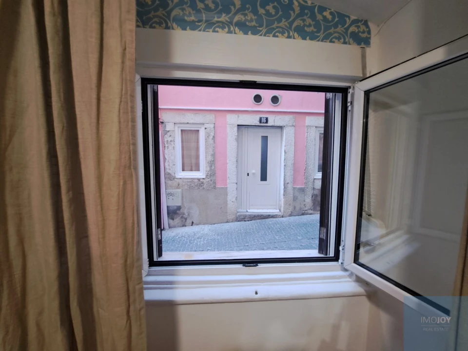 Apartamento para Venda em Santa Maria Maior Foto 9
