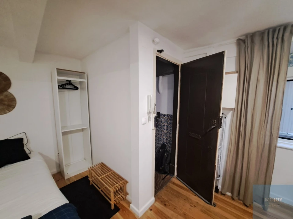Apartamento para Venda em Santa Maria Maior Foto 18