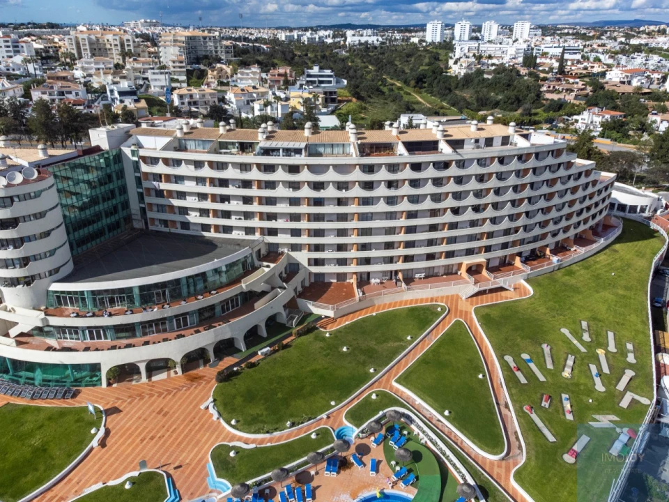 Apartamento T1 para Venda em Albufeira e Olhos de Água Foto 46