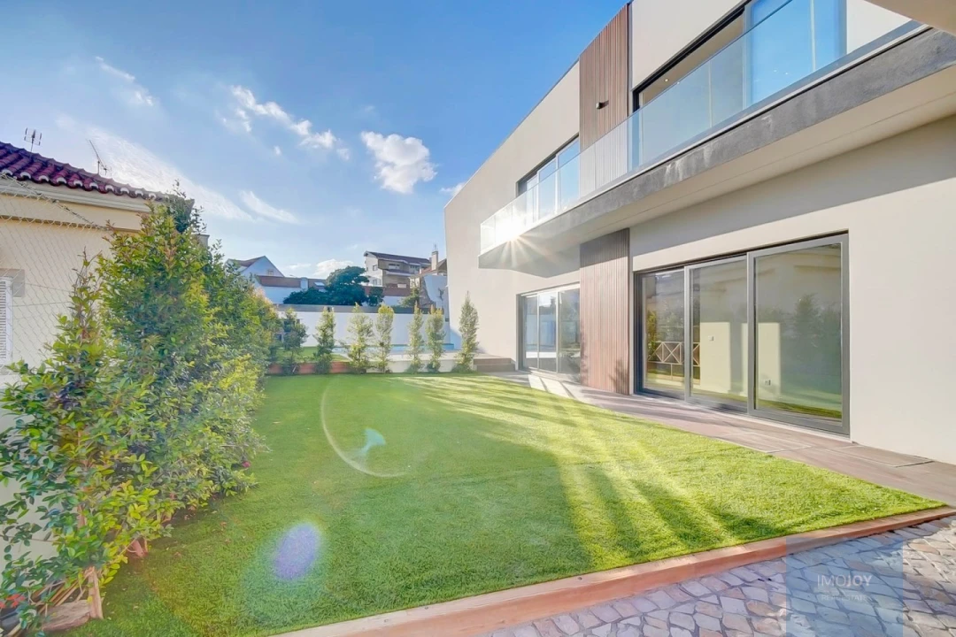 Moradia T4 para Venda em Carcavelos e Parede Foto 4