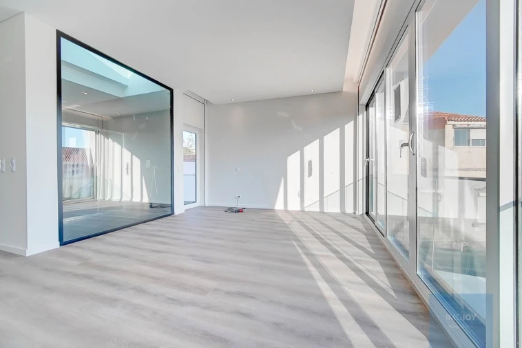 Moradia T4 para Venda em Carcavelos e Parede Foto 21