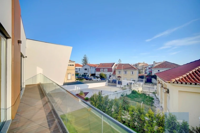 Moradia T4 para Venda em Carcavelos e Parede Foto 36