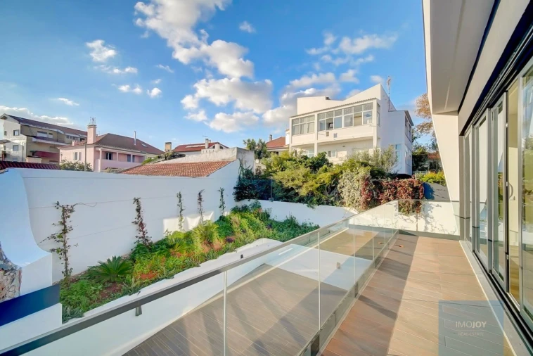 Moradia T4 para Venda em Carcavelos e Parede Foto 37