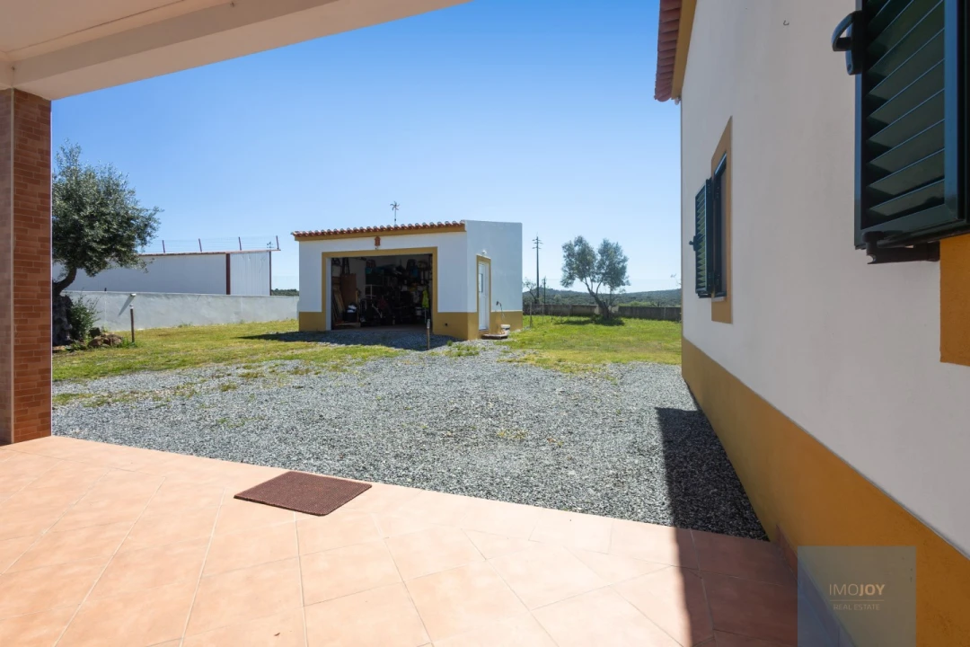 Moradia T4 para Venda em Alter do Chão Foto 27