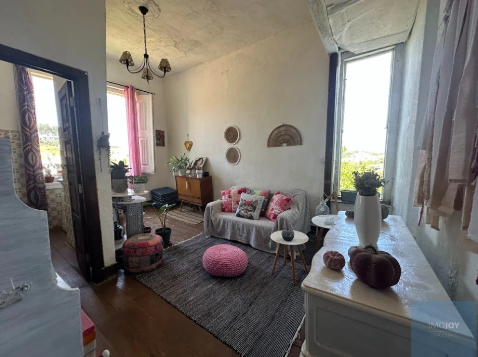 Moradia T6 para Venda em Juncal Foto 4