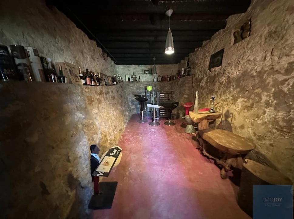 Moradia T6 para Venda em Juncal Foto 22