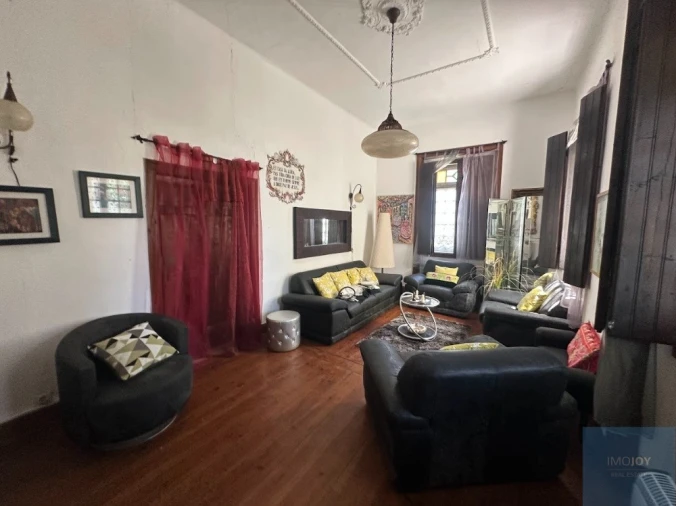 Moradia T6 para Venda em Juncal Foto 5