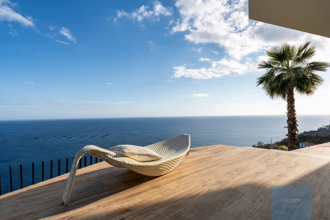 Moradia T3 para Venda em Arco da Calheta Foto 1