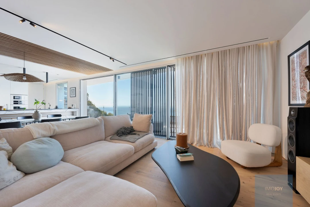 Moradia T3 para Venda em Arco da Calheta Foto 11