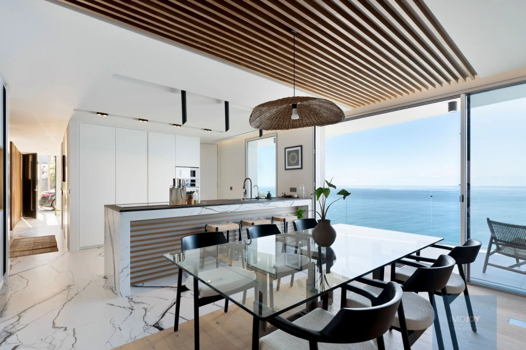 Moradia T3 para Venda em Arco da Calheta Foto 27